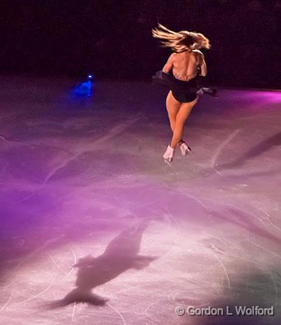 Stars On Ice 2015_P1110474.jpg - Photographed at Ottawa, Ontario, Canada.